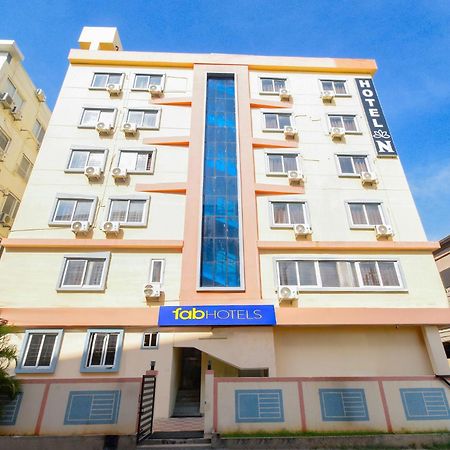 Fabhotel N Residency, Hitech City - 350M From Yashoda Hospital, Hitech City Hyderabad Exteriör bild