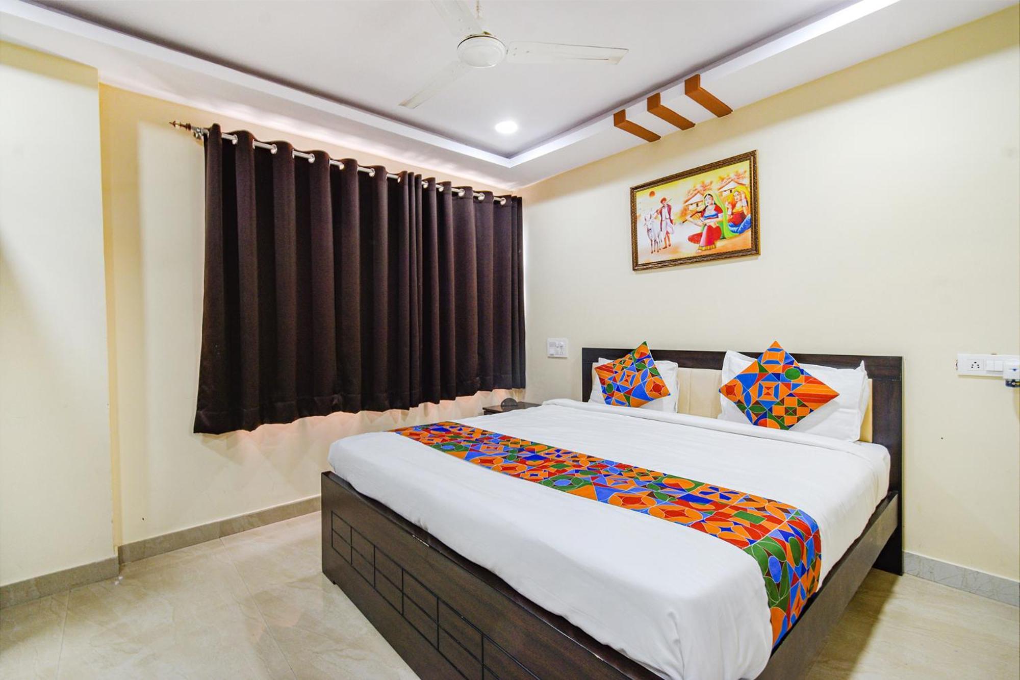 Fabhotel N Residency, Hitech City - 350M From Yashoda Hospital, Hitech City Hyderabad Exteriör bild