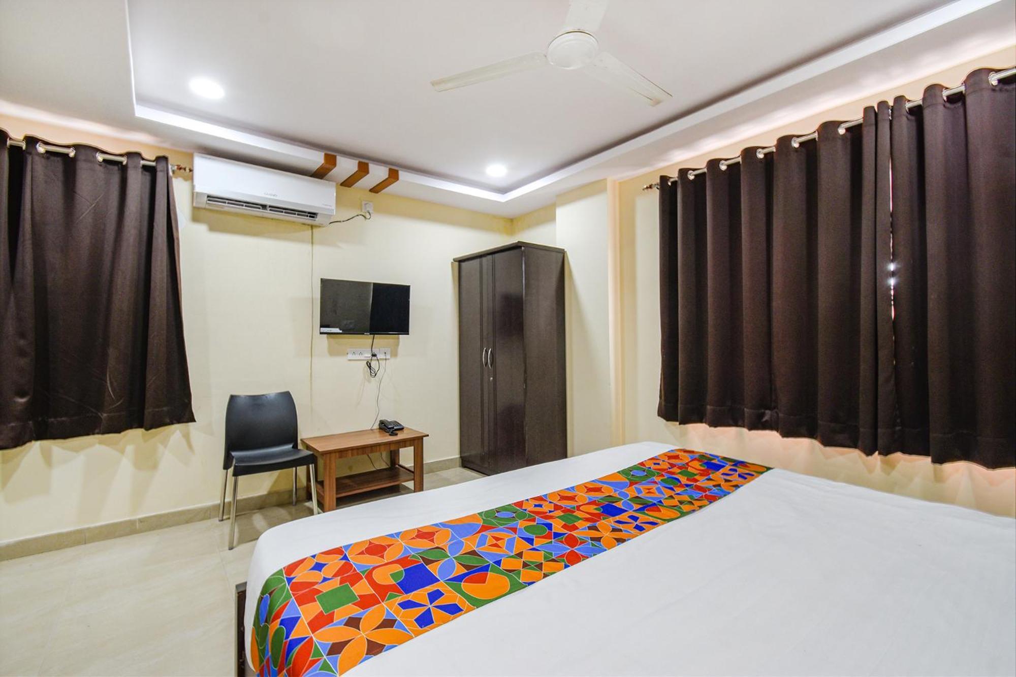 Fabhotel N Residency, Hitech City - 350M From Yashoda Hospital, Hitech City Hyderabad Exteriör bild
